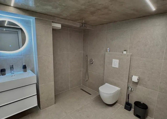 Nest Apartment