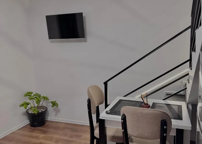 Nest * Tirana